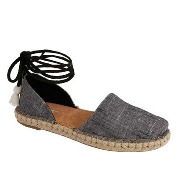 TOMS Black Chambray Lace Up Espadrilles Shoes - Picture 1 of 8